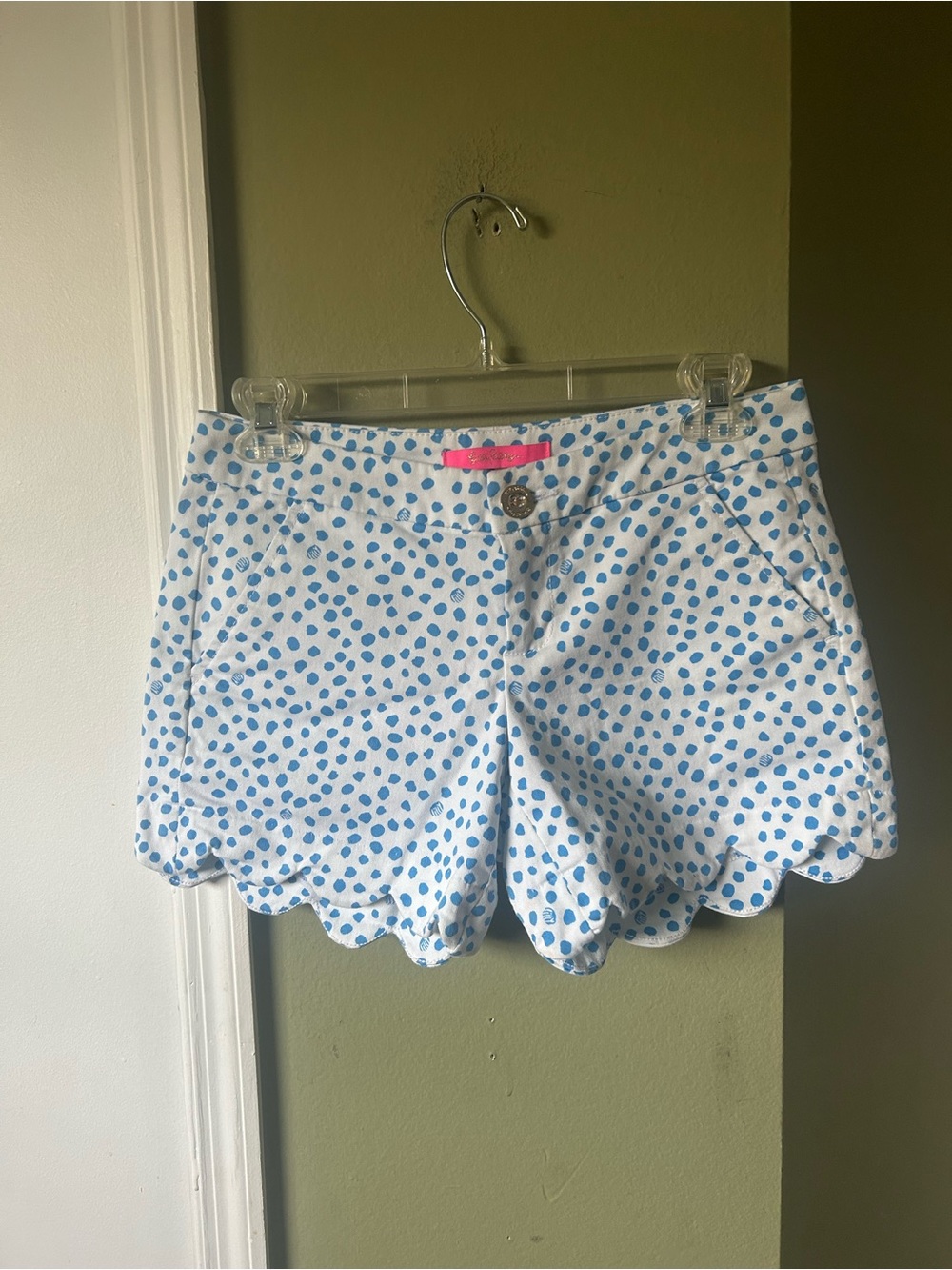 Lilly Pulitzer White Shorts with Blue Polka Dots and Scalloped Hem NWOT